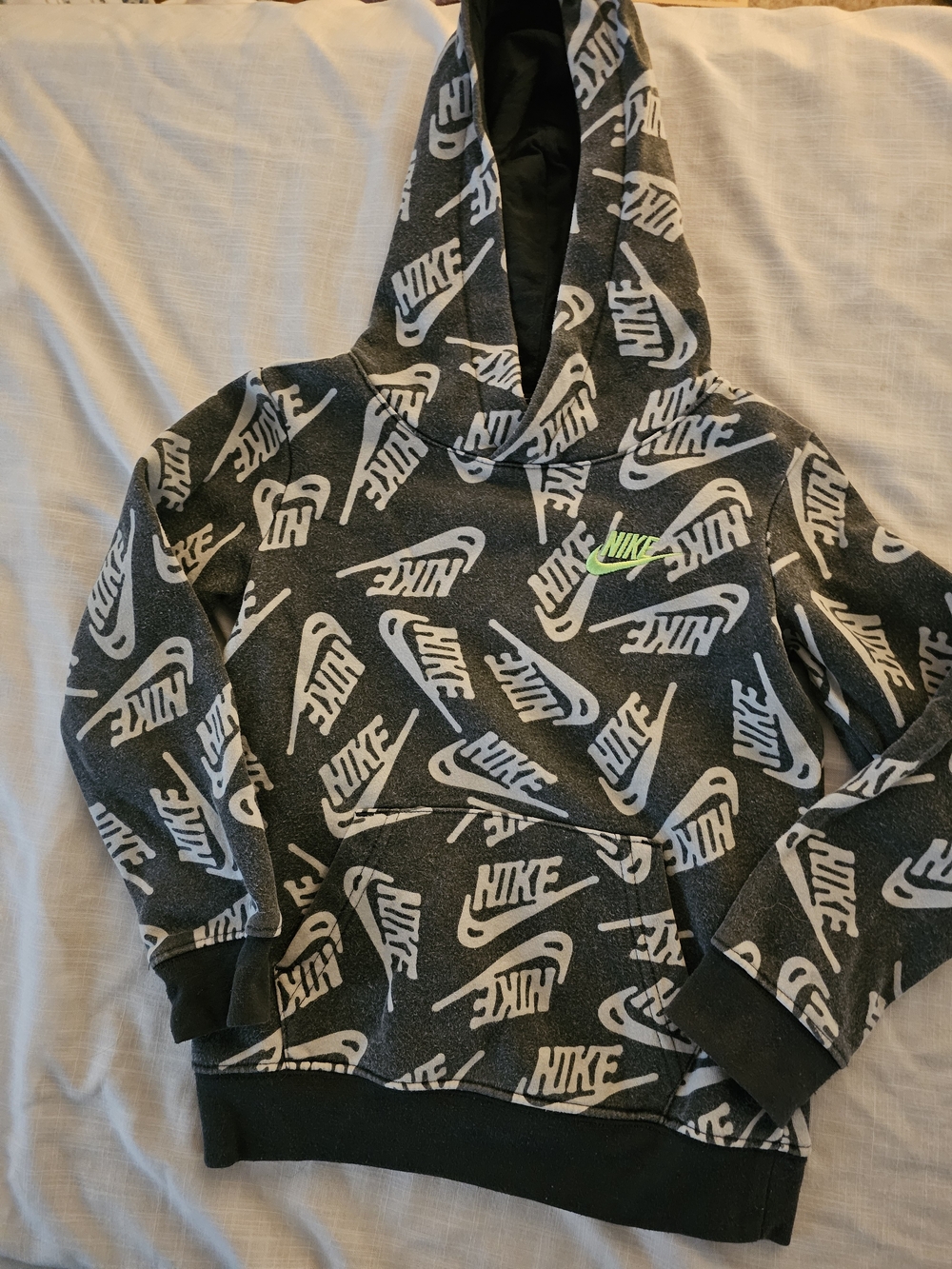 Nike Men’s Black & White Logo Hoodie